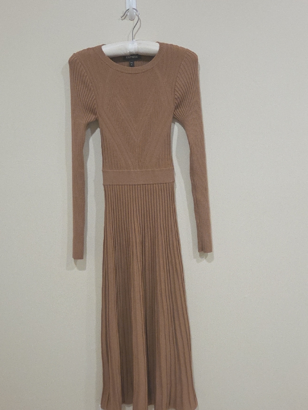 Express Ribbed Knit Long Sleeve Midi Dress in Camel Brown